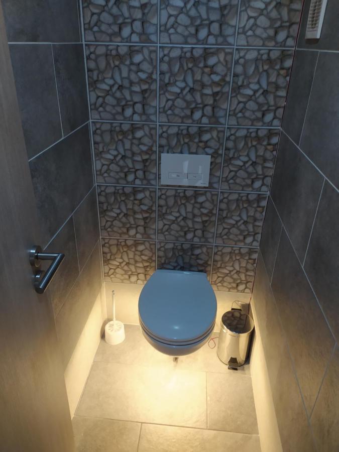 Emmabella Apartmanok Еґер Екстер'єр фото