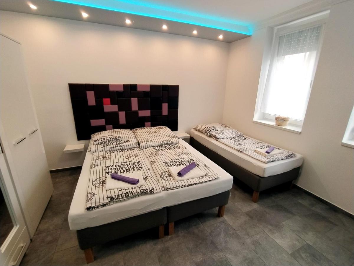 Emmabella Apartmanok Еґер Екстер'єр фото